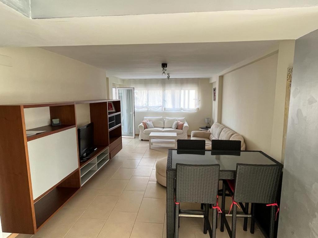 Ferienwohnung Atico Con Enorme Terraza Y Chill Out Particular Benidorm Exterior foto