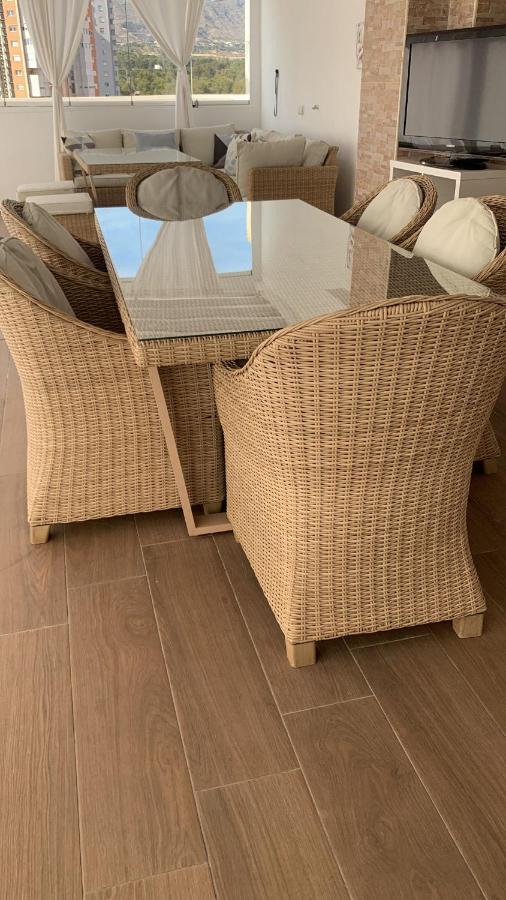 Ferienwohnung Atico Con Enorme Terraza Y Chill Out Particular Benidorm Exterior foto