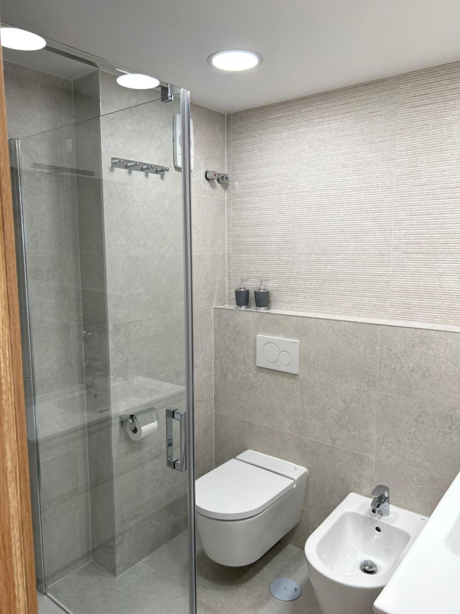 Ferienwohnung Atico Con Enorme Terraza Y Chill Out Particular Benidorm Exterior foto